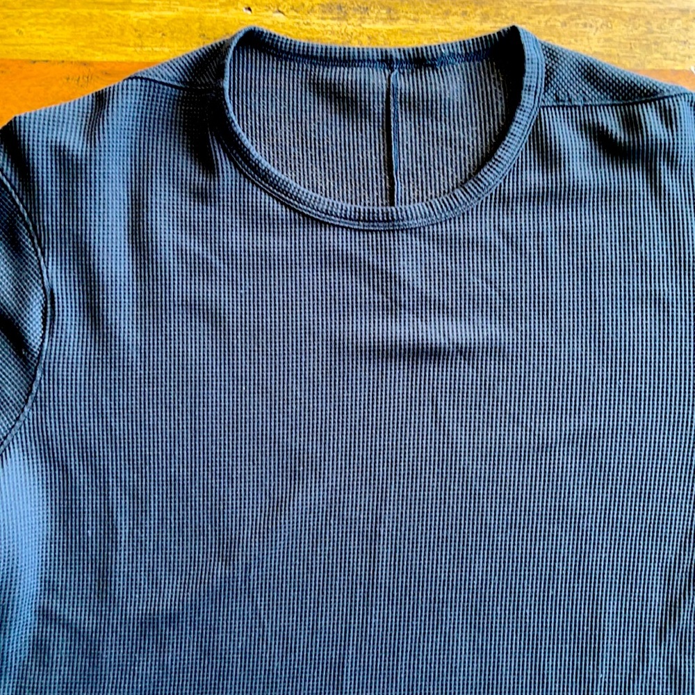 4 XL lulu tops